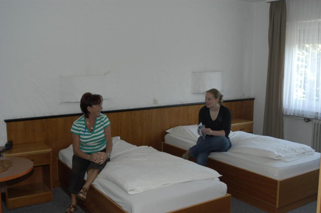 Schwerthof Hotel Solingen Ruang foto