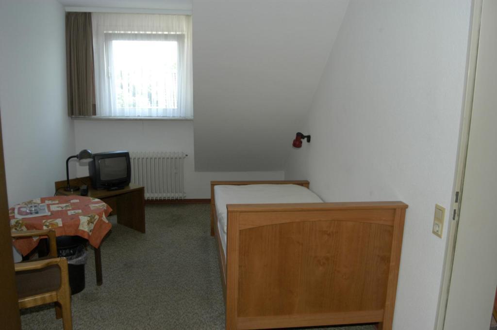 Schwerthof Hotel Solingen Ruang foto
