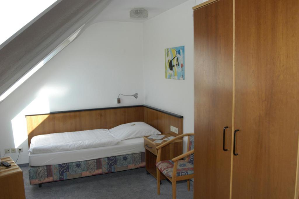 Schwerthof Hotel Solingen Ruang foto