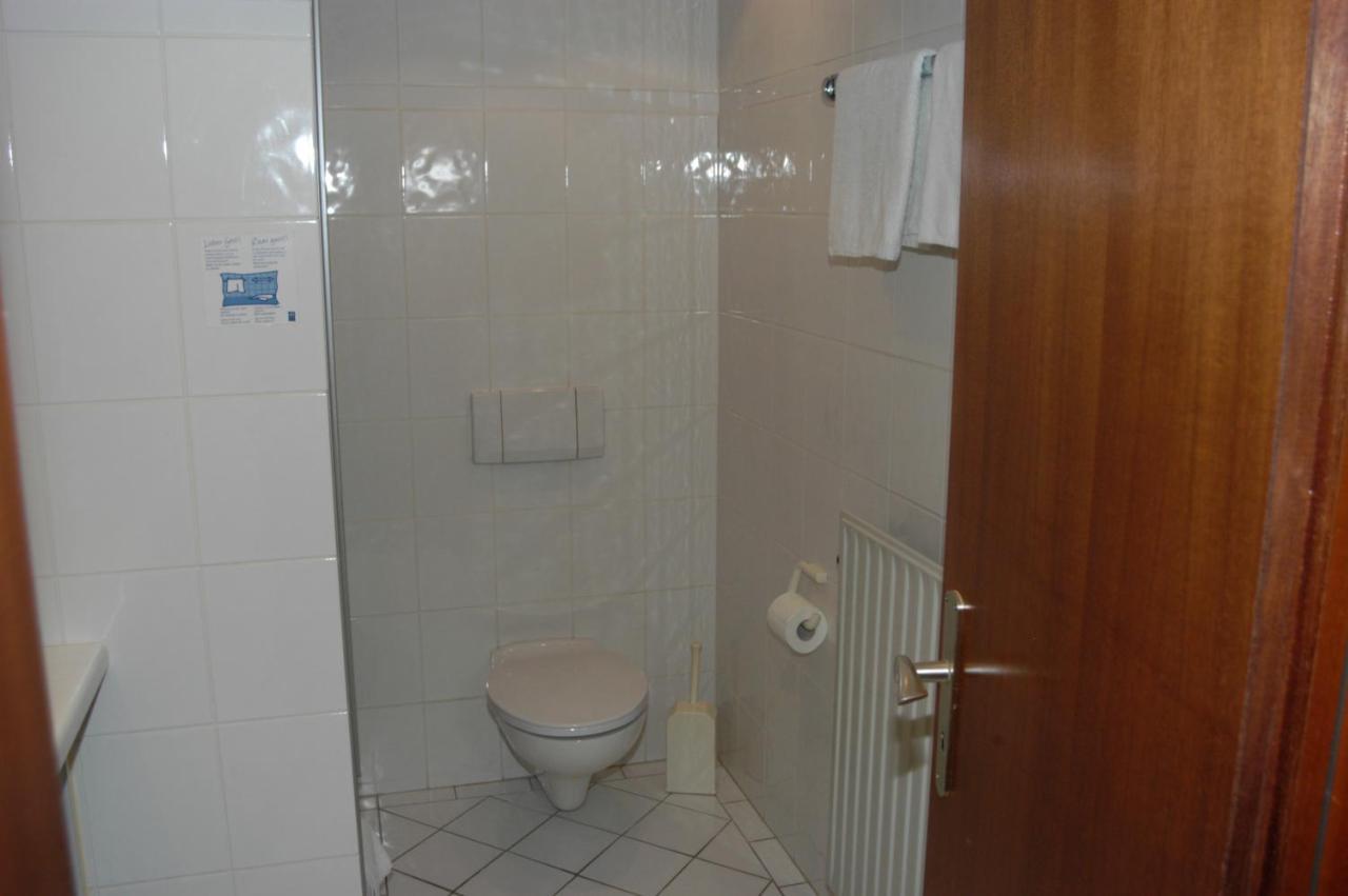 Schwerthof Hotel Solingen Ruang foto